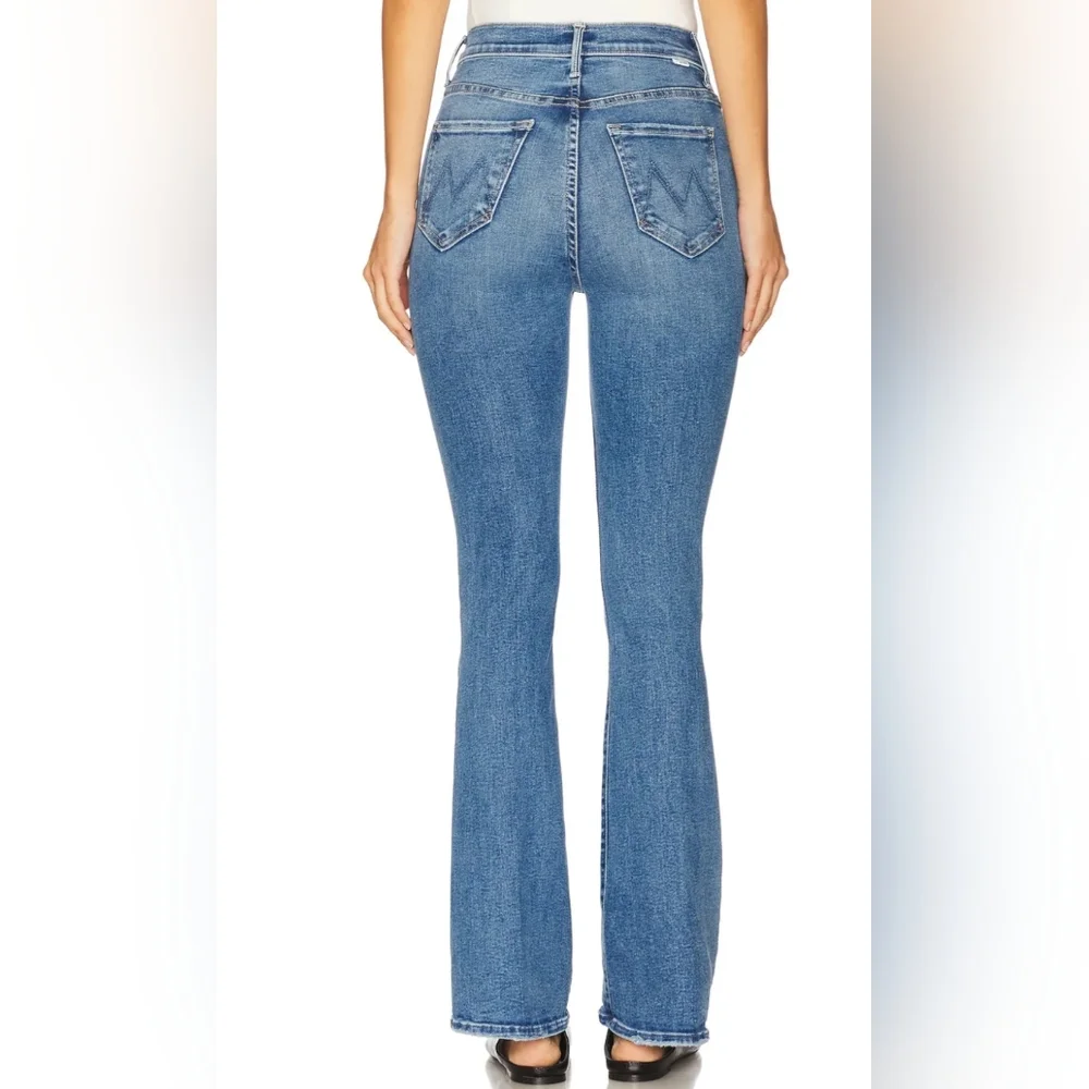 MOTHER High Waisted Weekender Skimp Flare Jeans Size 28 - Picture 2 of 14